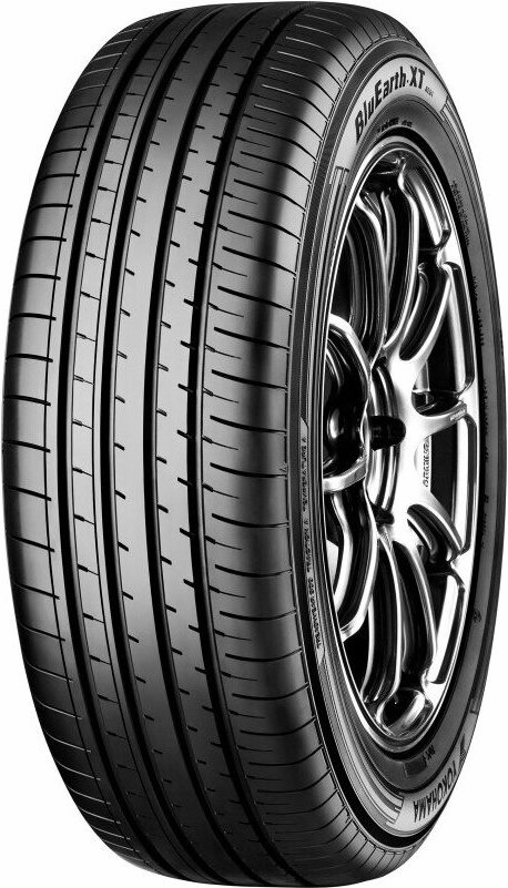 Летние шины YOKOHAMA AE61 215/60 R17 96V